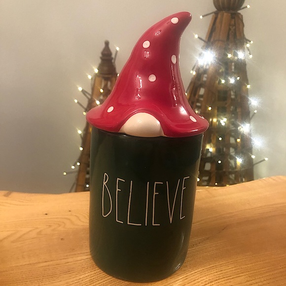 RAE DUNN: Christmas Gnome Sented Candle with lid Topper Canister πΊπΈ RELEASE